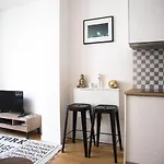 Beautiful Bright And Cosy Apt Near Sacre Coeur